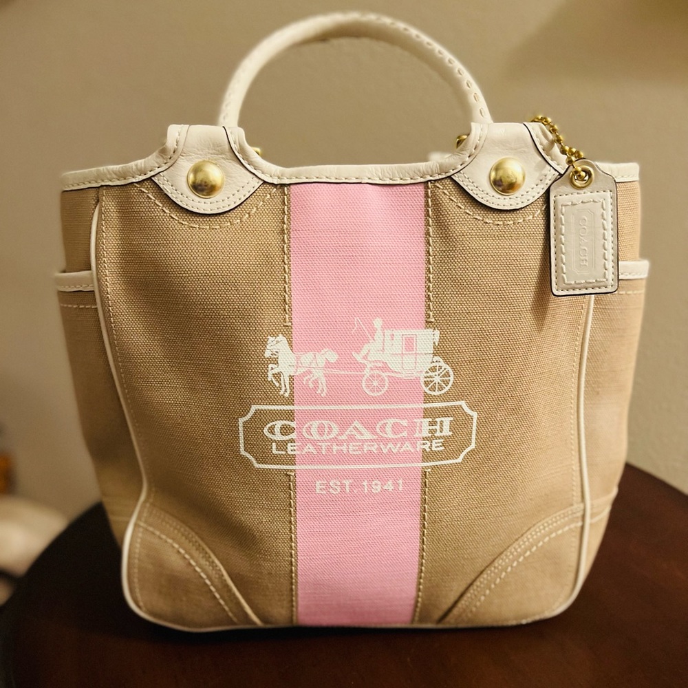 Vintage Style Coach Handbag-Canvas Material